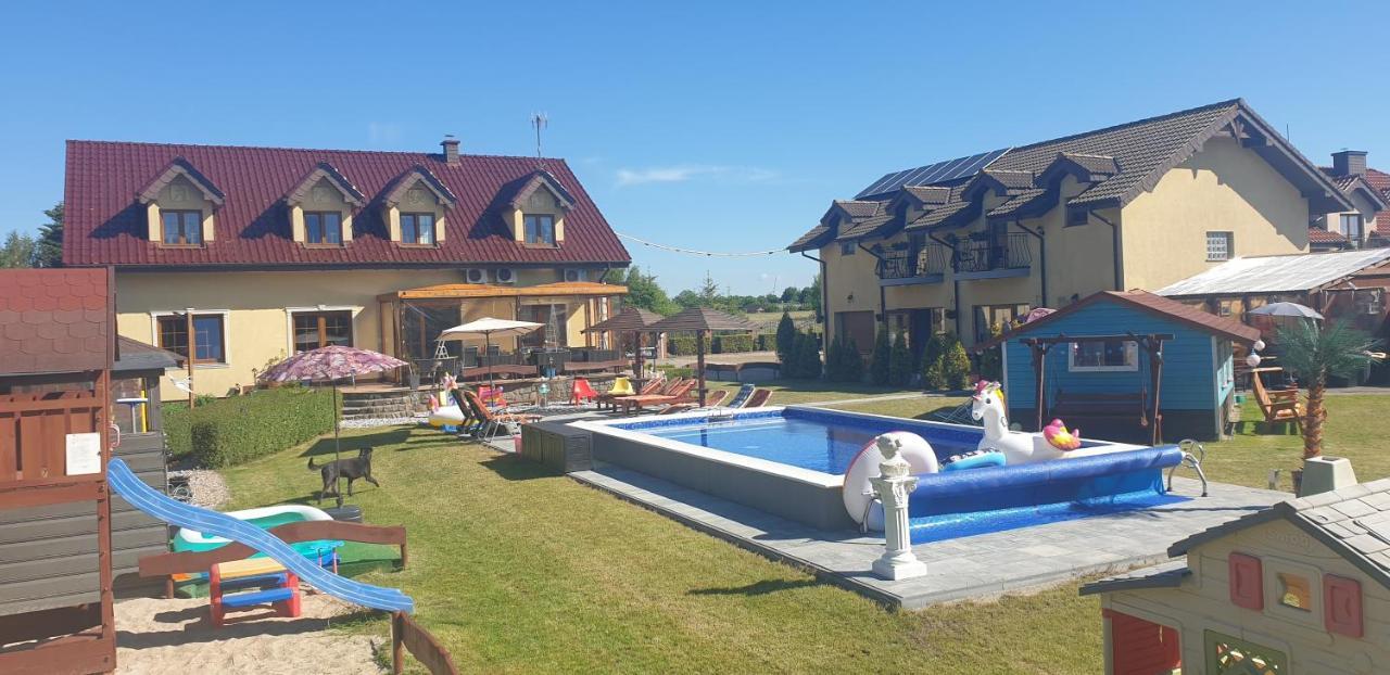 Dom Goscinny Vollare Ujście-Darłowskie Exteriör bild