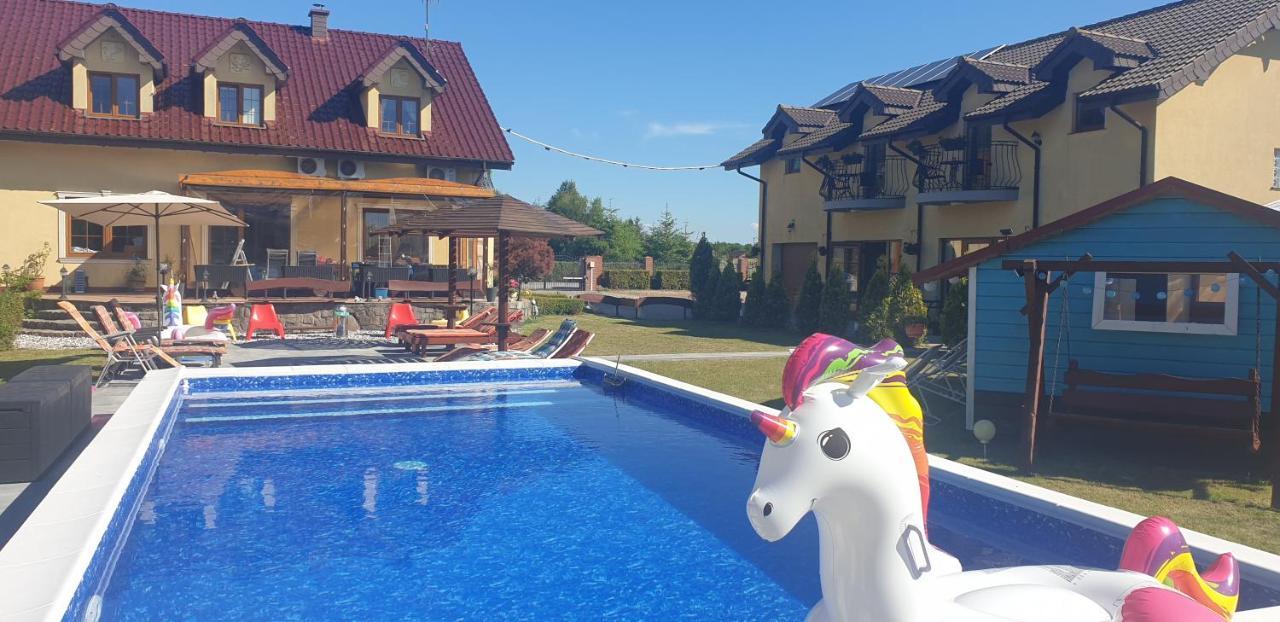Dom Goscinny Vollare Ujście-Darłowskie Exteriör bild