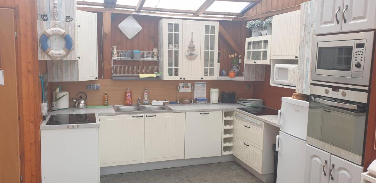 Dom Goscinny Vollare Ujście-Darłowskie Exteriör bild